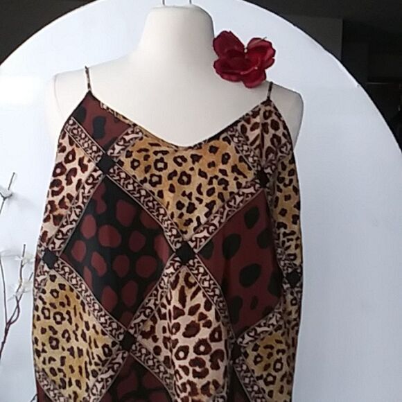 Nightie Silky Animal Print with Patchwork Look with Floral Vine Borders - Picture 2 of 8